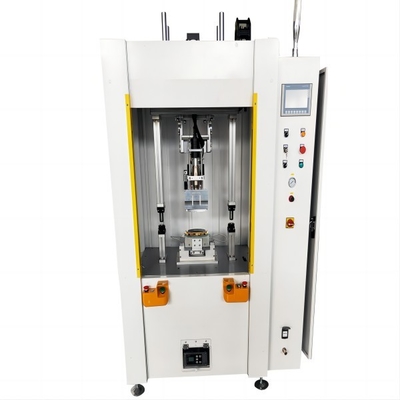 Automatizzazione della saldatura ad ultrasuoni a 20 kHz con area di saldatura di 20 mm*20 mm
