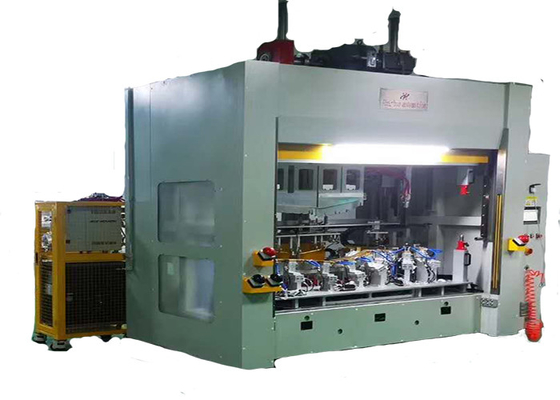 Attrezzatura di copertura interna automatica della disposizione della macchina laterale di imballaggio automatico