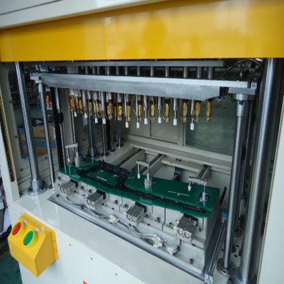 220V occhiellatrice calda di rivettamento calda della saldatrice 3T per l'interno automatico