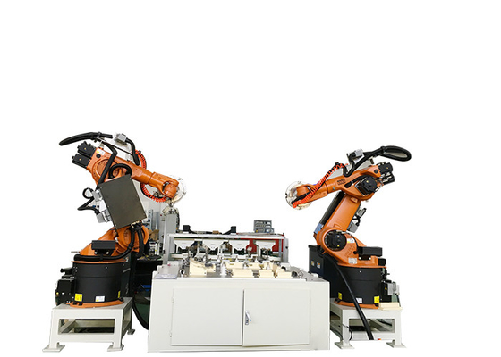 il saldatore Robot For della saldatrice del robot 220V 50HZ ha incastonato il dado
