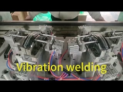 Non crederete come si saldanno le luci delle auto senza colla!